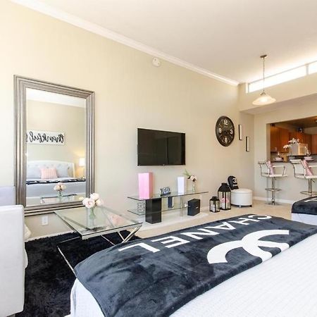 Loft Apartments At Hollywood Free Parking Close To Studios Universal Los Angeles Buitenkant foto